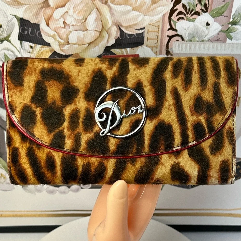 Dior pre owned